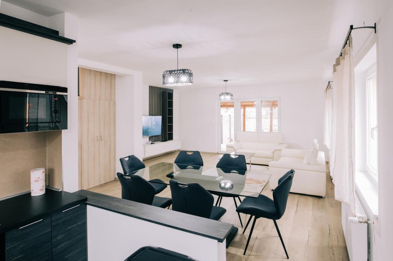 Tulip Guest House I. Palić Eksteriør bilde
